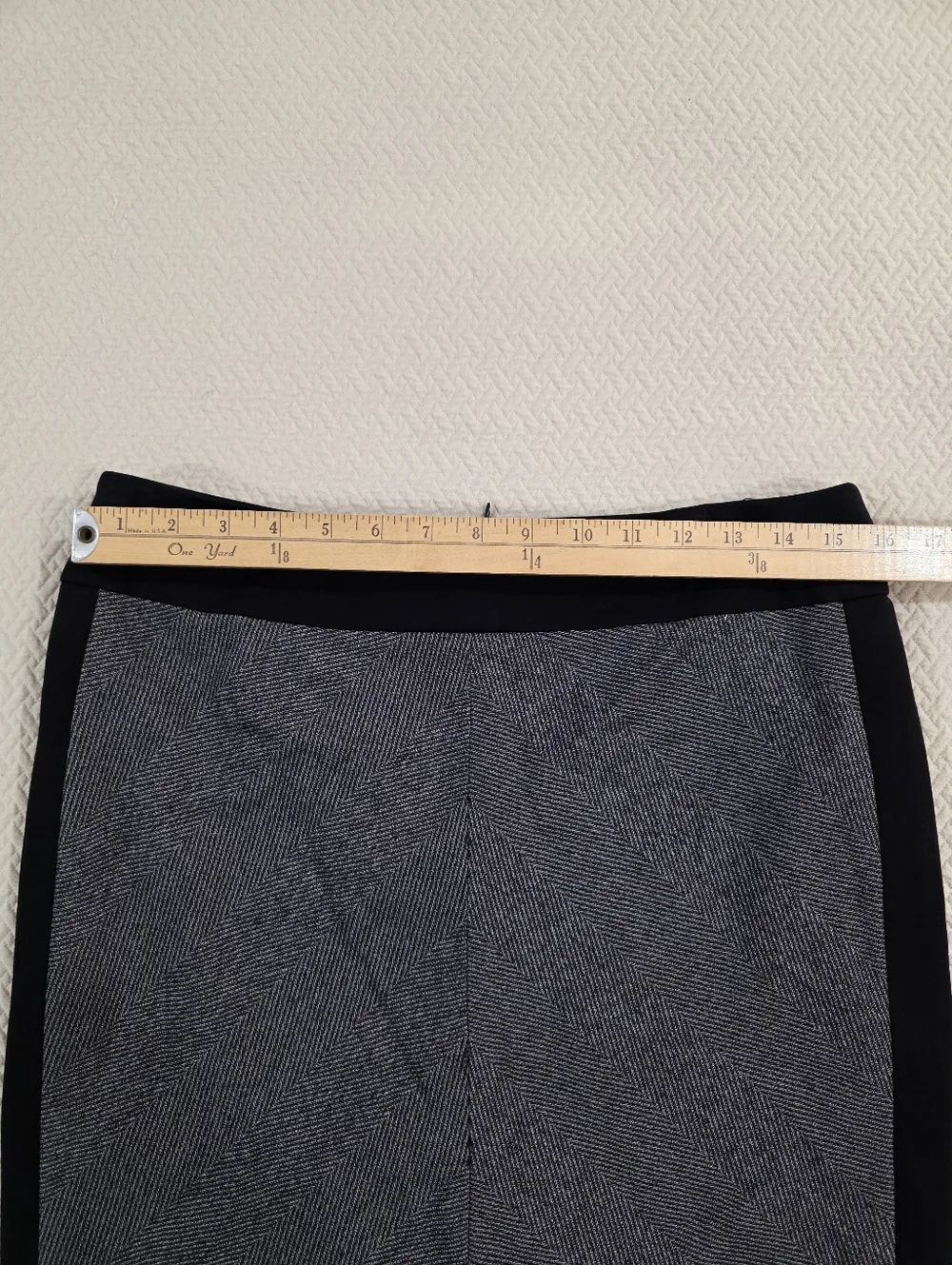 Antonio Melani Colorblock Slimming Pencil Skirt - Gray & Black - Size 8